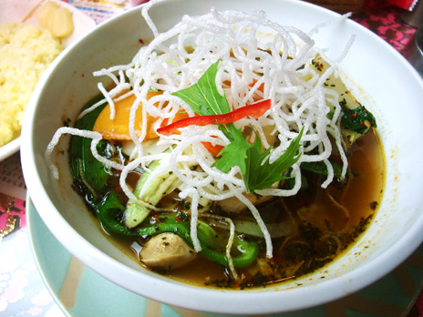 マジックスパイス チキンスープカレー