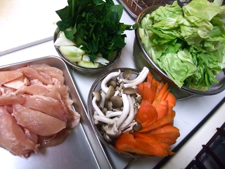 トマト鍋の材料