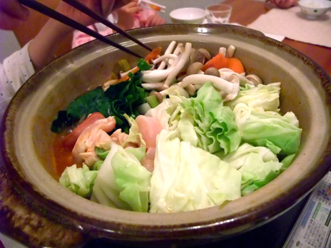 トマト鍋グツグツ